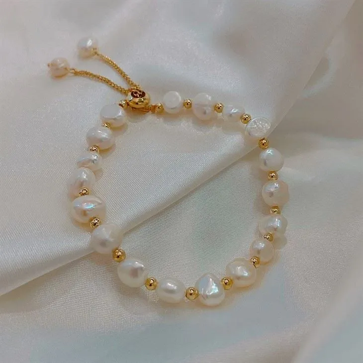 Natural Pearl Bracelets